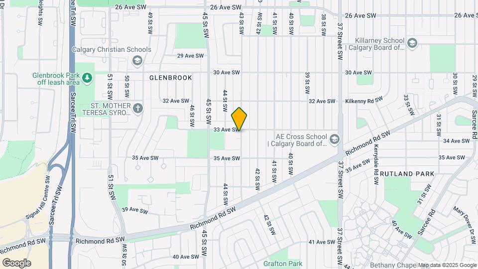 4401 33 Av SW Map and Location Details