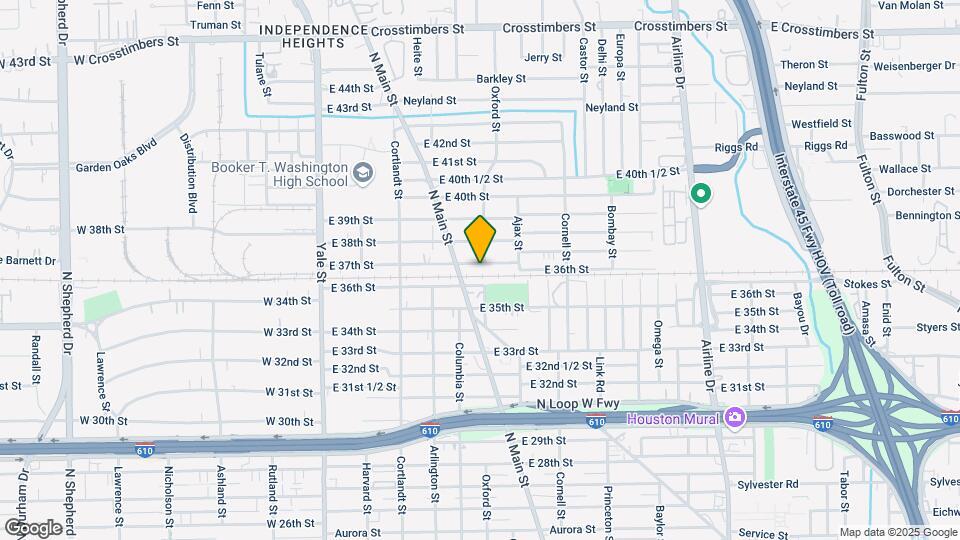 526 E 37th St Map and Location Details