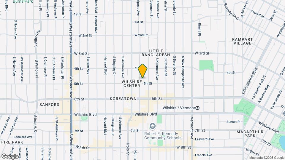 452 S Mariposa Ave Map and Location Details