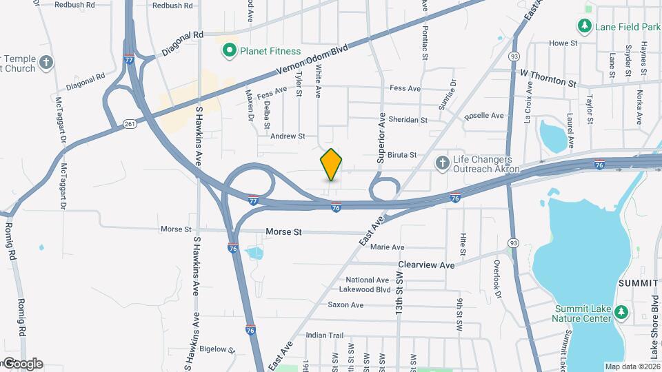 923-925 Rosamond Ave Map and Location Details