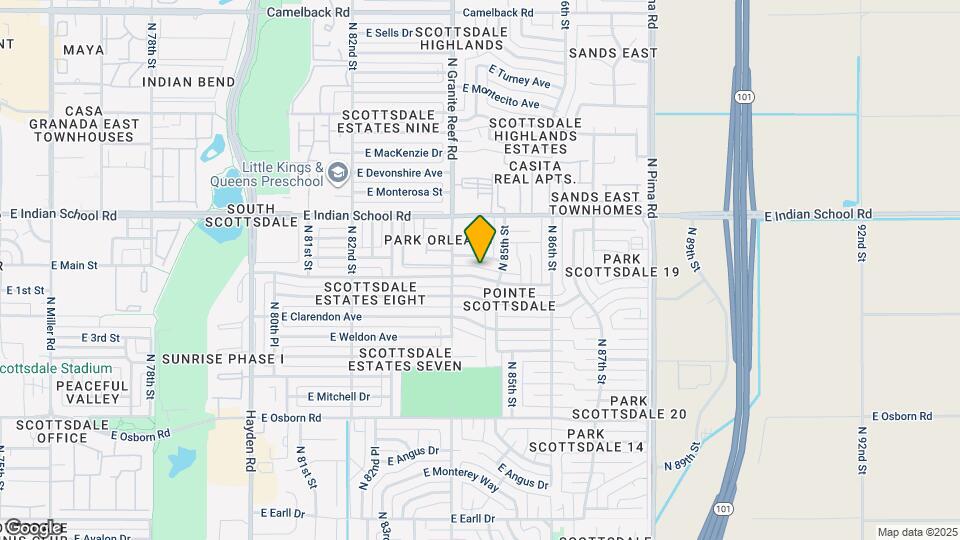 8430 E Fairmount Ave Mapa y Detalles de la Ubicación