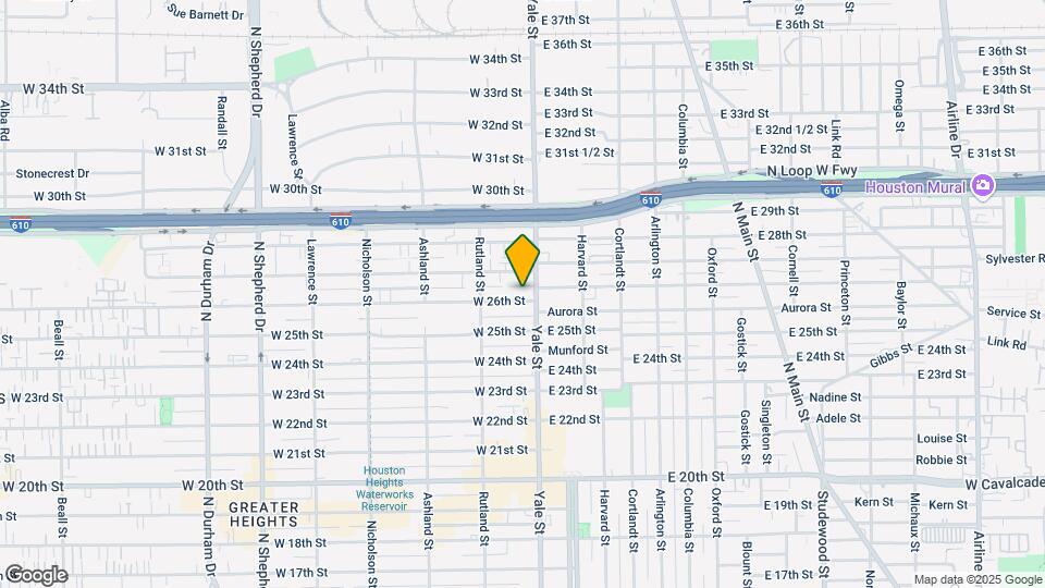 211 W 26th St Map and Location Details