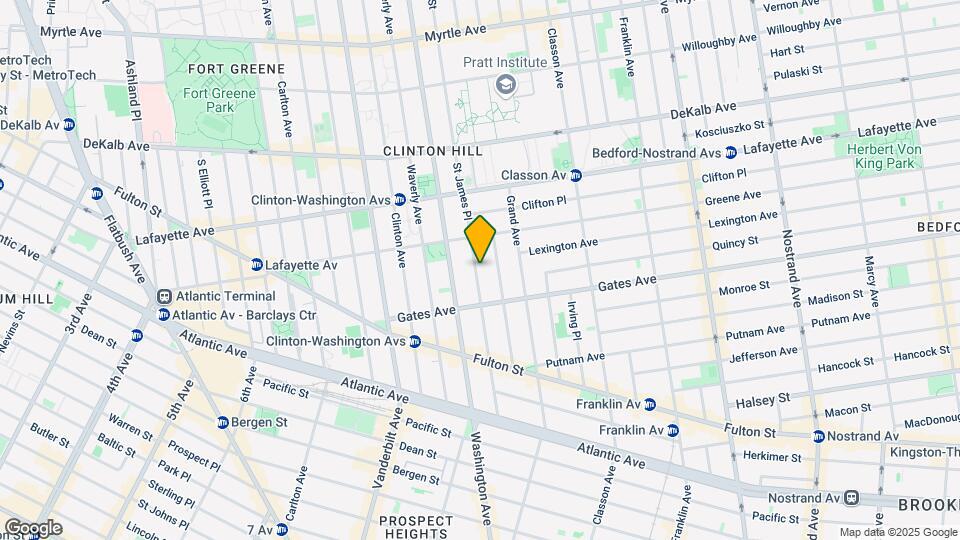 121 Saint James Pl Mapa y Detalles de la Ubicación