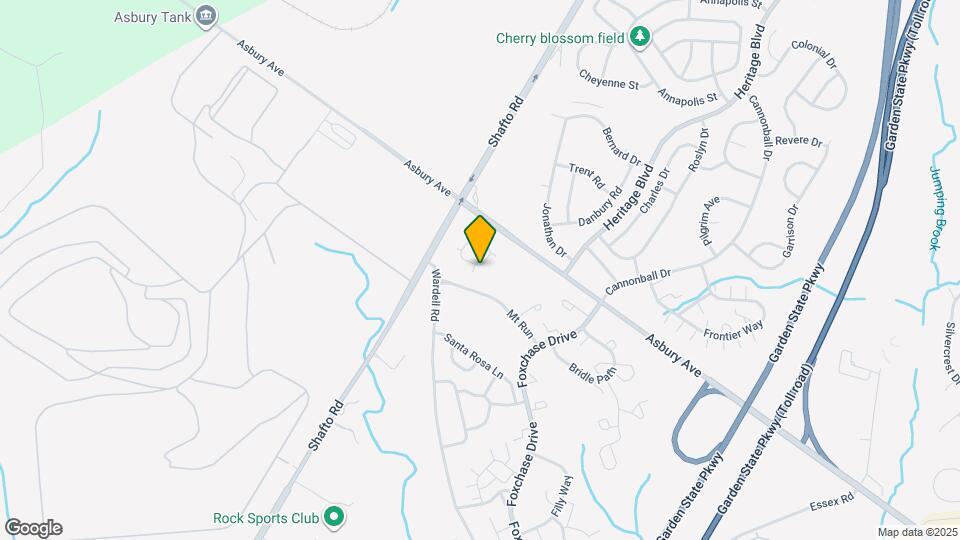 33 S Pointe Cir Map and Location Details