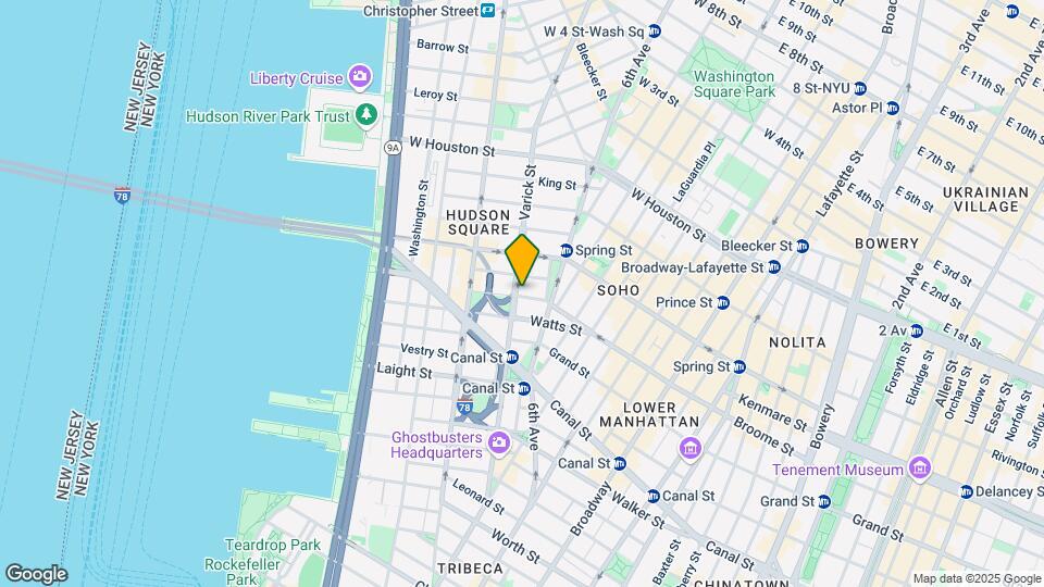 558 Broome St Mapa y Detalles de la Ubicación