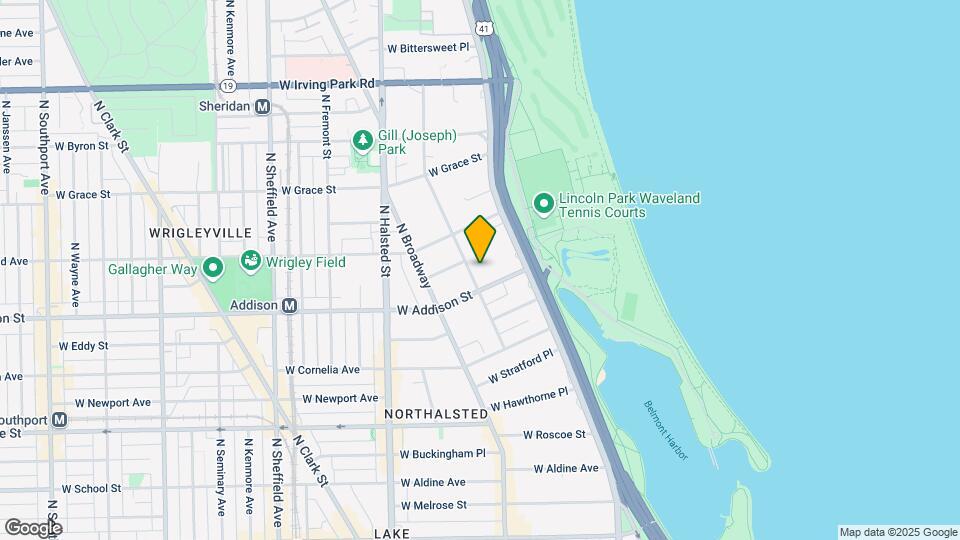 3625 N Pine Grove Ave, Unit 2W Map and Location Details