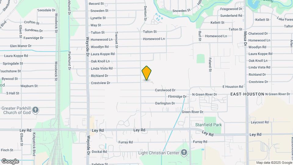 8218 Crestview Dr Map and Location Details