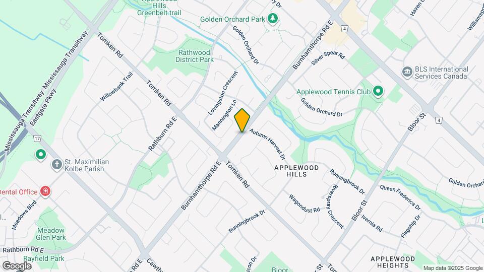 1032 Burnhamthorpe Rd E Map and Location Details