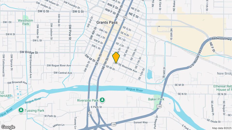 311 SE Riverside Ave Map and Location Details