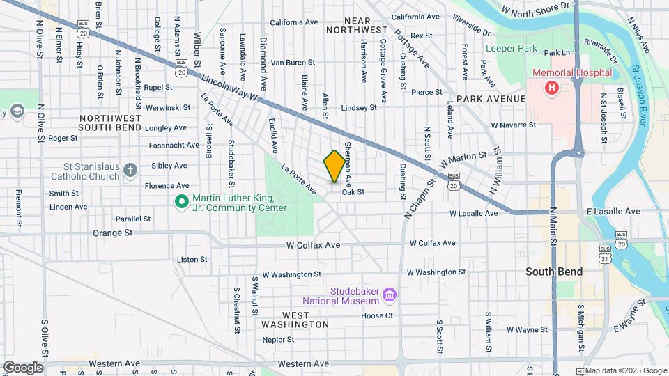 1033 Oak St Mapa y Detalles de la Ubicación