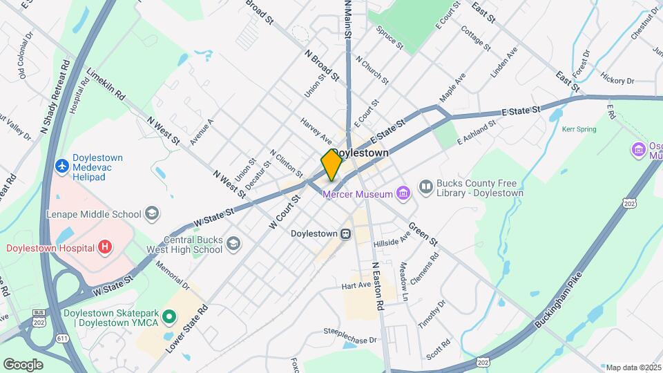 61 W Oakland Ave, Unit Apt. C Mapa y Detalles de la Ubicación