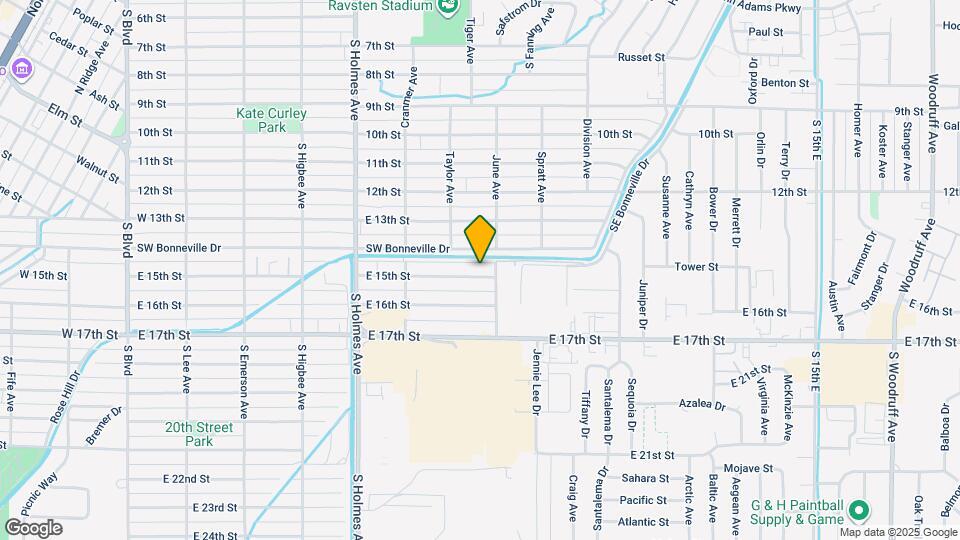 765 E 15th St Map and Location Details