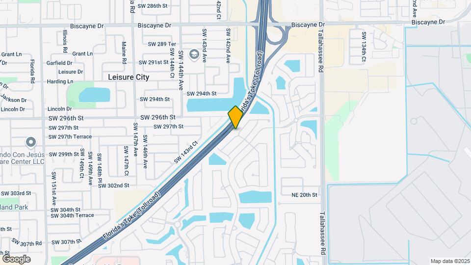 2302 NE 37th Ter Map and Location Details