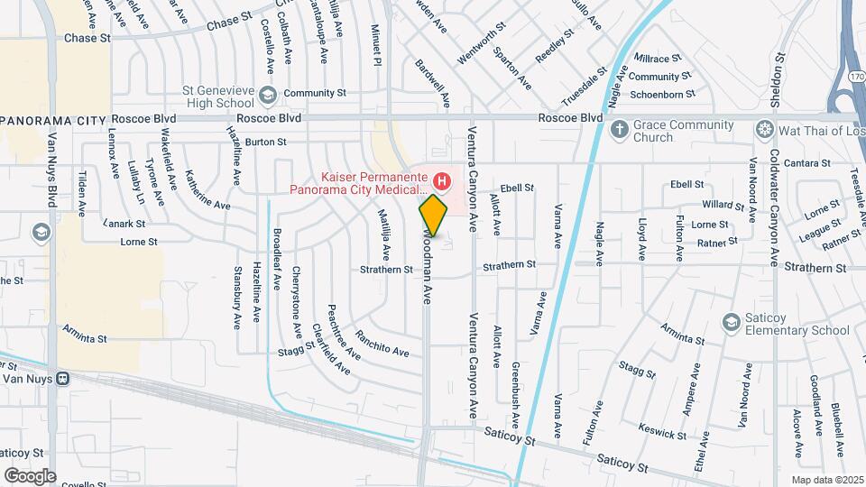 8014 Woodman Ave Mapa y Detalles de la Ubicación