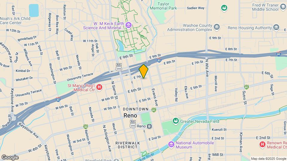 636 N Lake St Map and Location Details