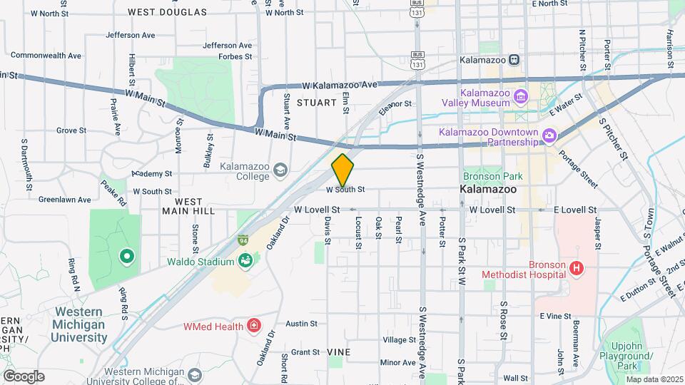 821 W South St, Unit 2E Map and Location Details