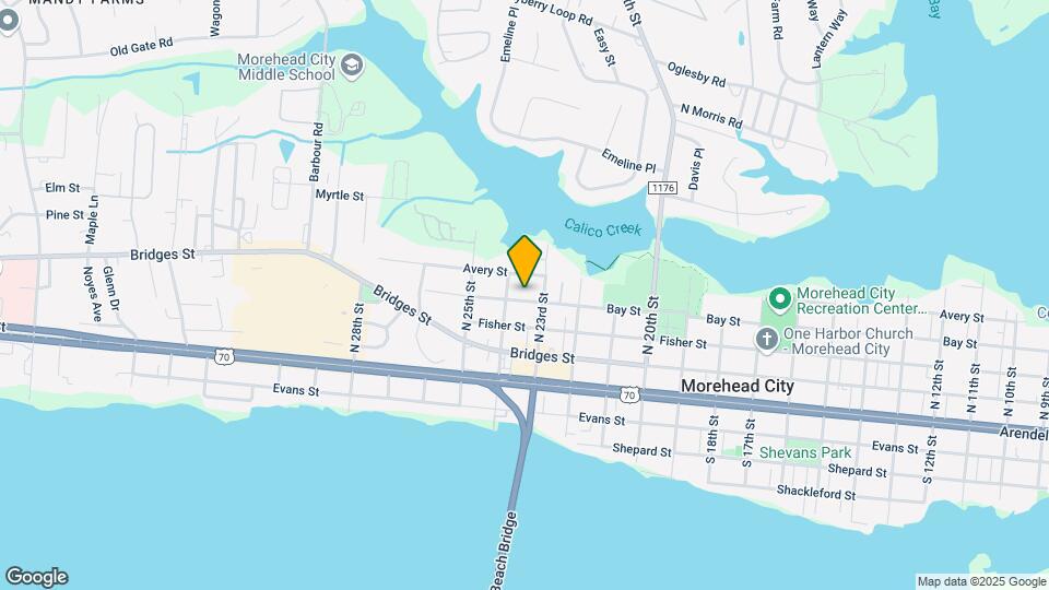2306 Bay St Map and Location Details