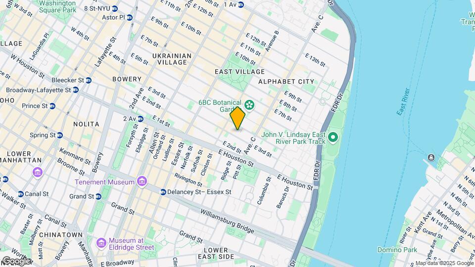 227 E Third St Mapa y Detalles de la Ubicación