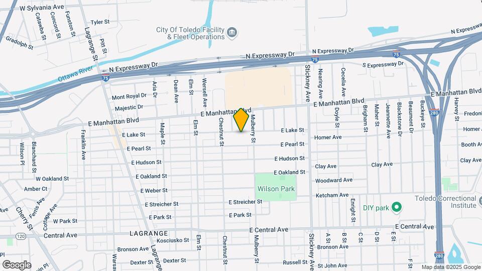 544 E Lake St Map and Location Details