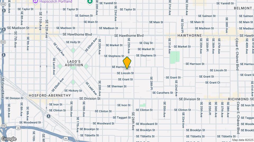 2425 SE Lincoln St Map and Location Details