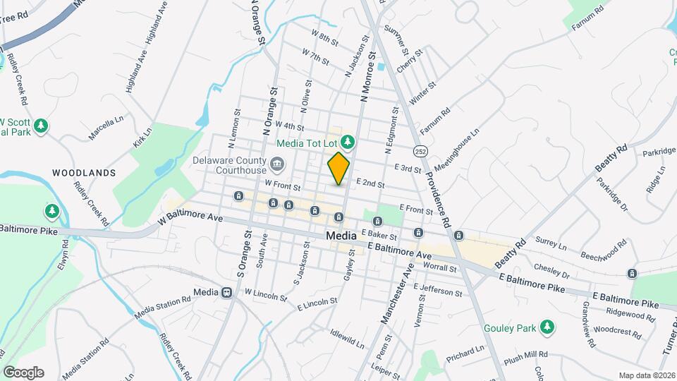 33 E Front St, Unit 2ND FL Mapa y Detalles de la Ubicación