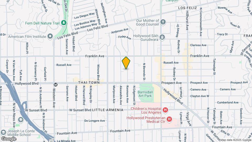 1755 Kenmore Ave Mapa y Detalles de la Ubicación