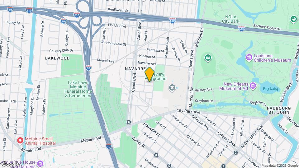 825 Greenwood Dr Mapa y Detalles de la Ubicación