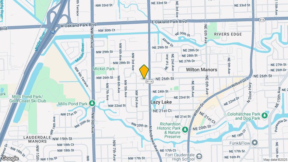 125 NW 25th St Map and Location Details