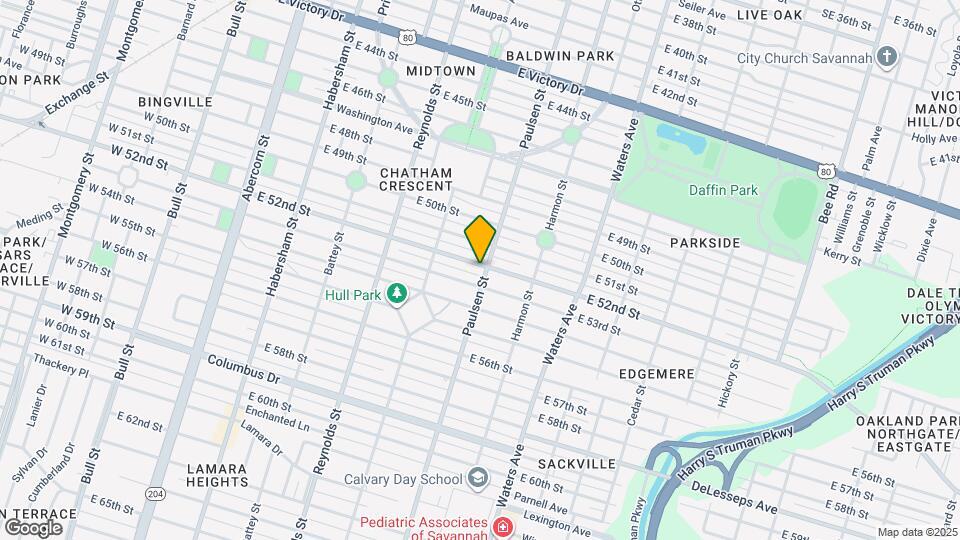 533 E 52nd St Map and Location Details