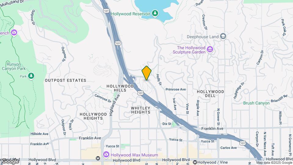 2229 N Cahuenga Blvd Mapa y Detalles de la Ubicación