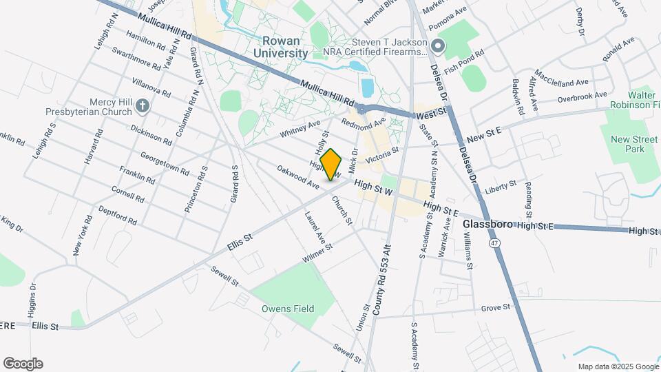 301 Oakwood Ave Map and Location Details