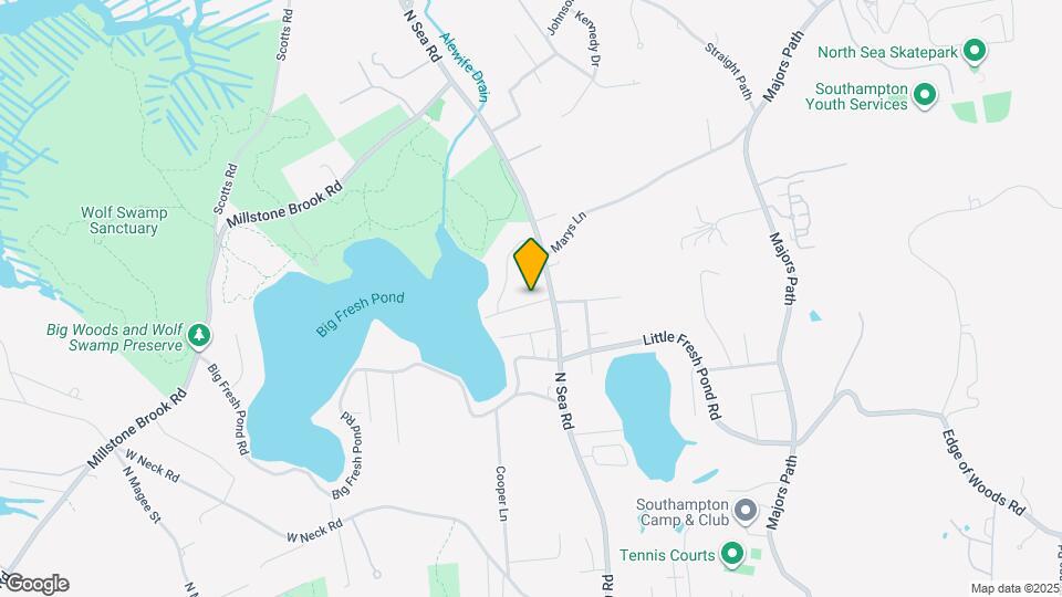 11 The Pkwy Map and Location Details