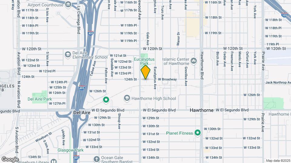 4758 W Broadway Map and Location Details
