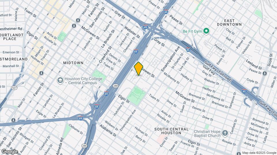 2136 Dennis St Map and Location Details