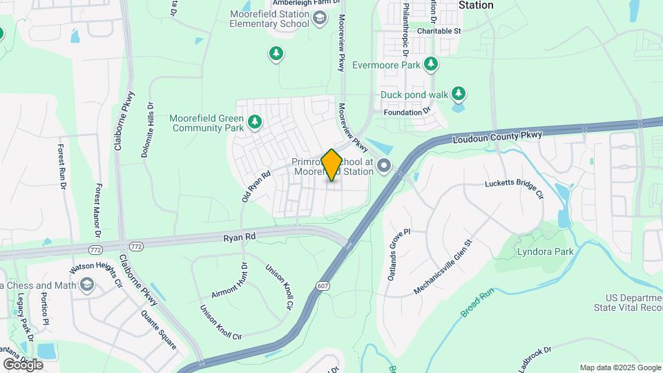 22584 Windsor Locks Square Map and Location Details