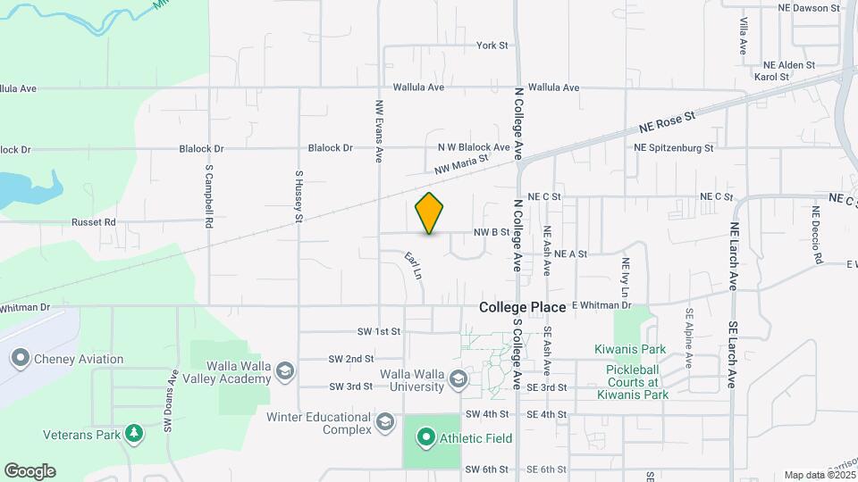 315 NW B St Map and Location Details