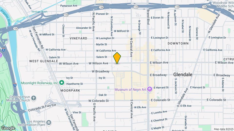 360 W Wilson Ave Mapa y Detalles de la Ubicación