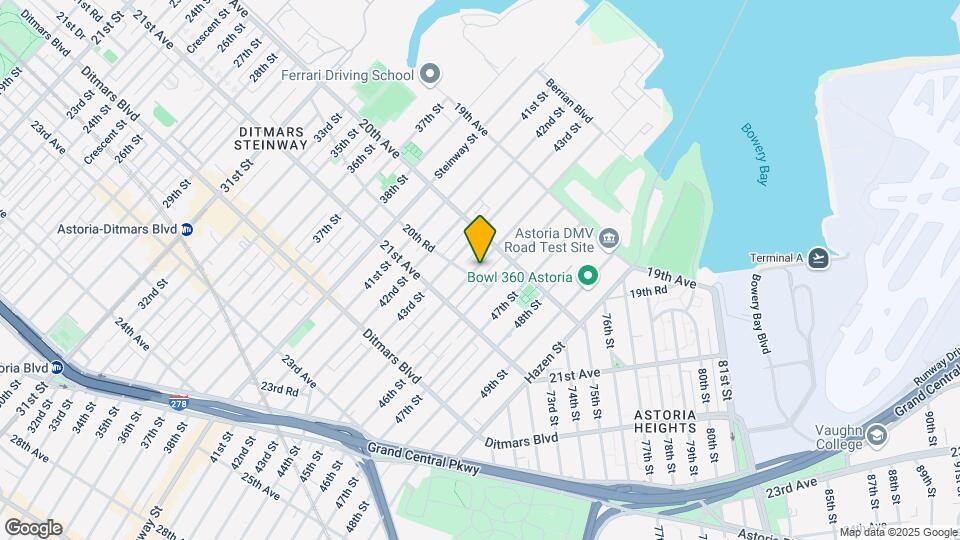 2033 45th St Map and Location Details