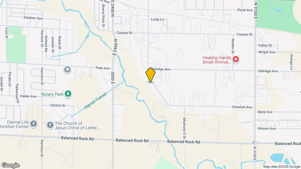 592 Locust St S Map and Location Details