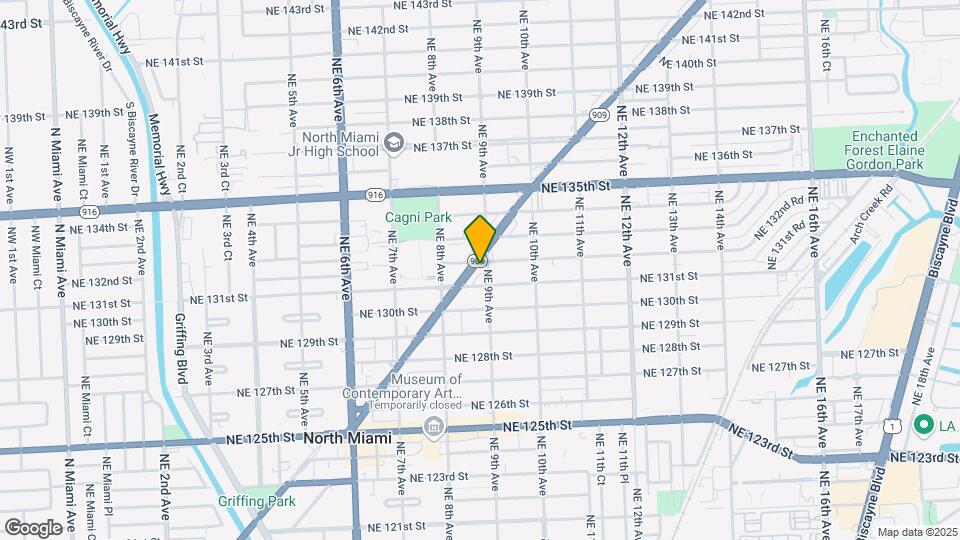 888 NE 132nd St Map and Location Details