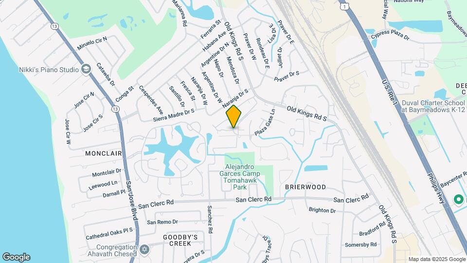 8300 Plaza Gate Ln Map and Location Details
