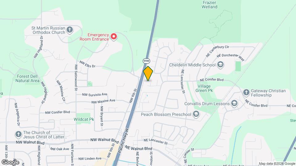 149 NE Powderhorn Dr Map and Location Details