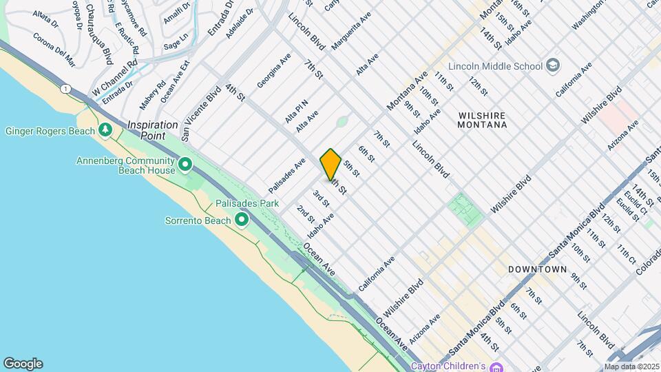 824 4th St Map and Location Details