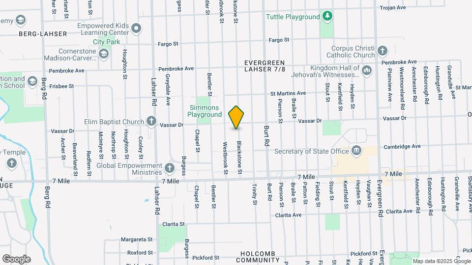 19357 Blackstone St Map and Location Details