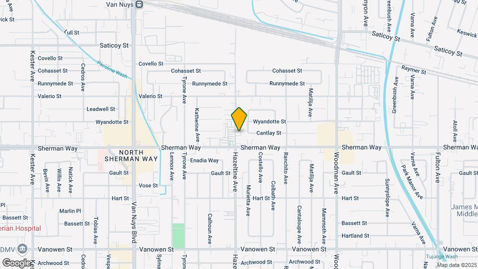 7228 Hazeltine Ave Map and Location Details