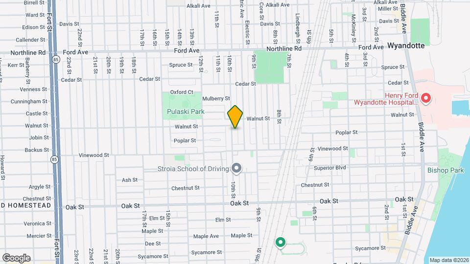2451 10th St Map and Location Details