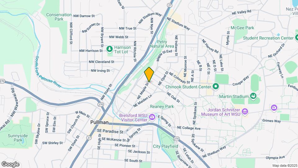 405 NE Oak Street Map and Location Details