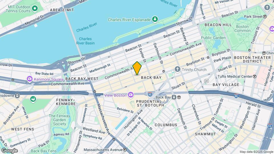 236 Newbury St, Unit 3R Map and Location Details