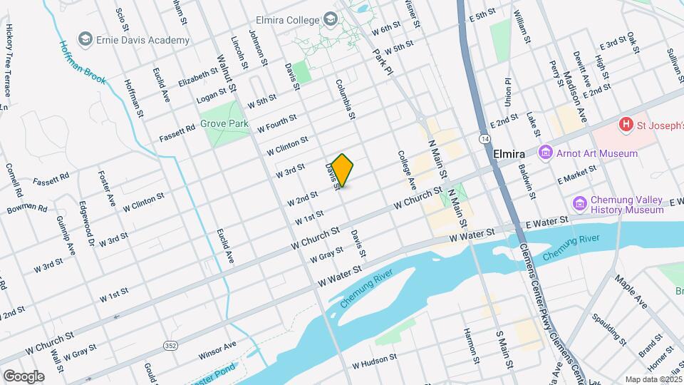 360 Davis St Map and Location Details
