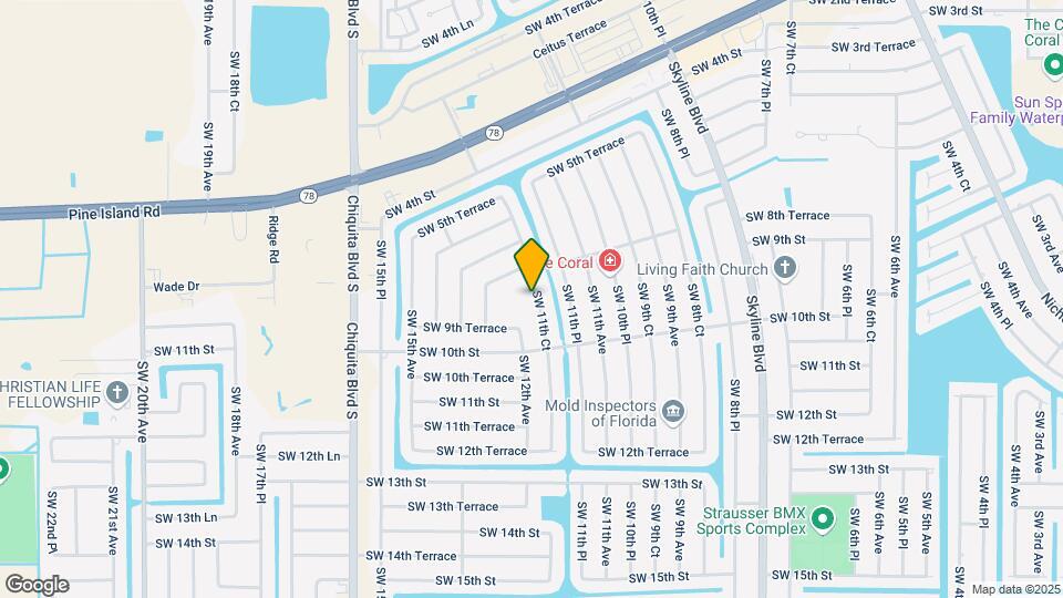 820 SW 11th Ct Map and Location Details